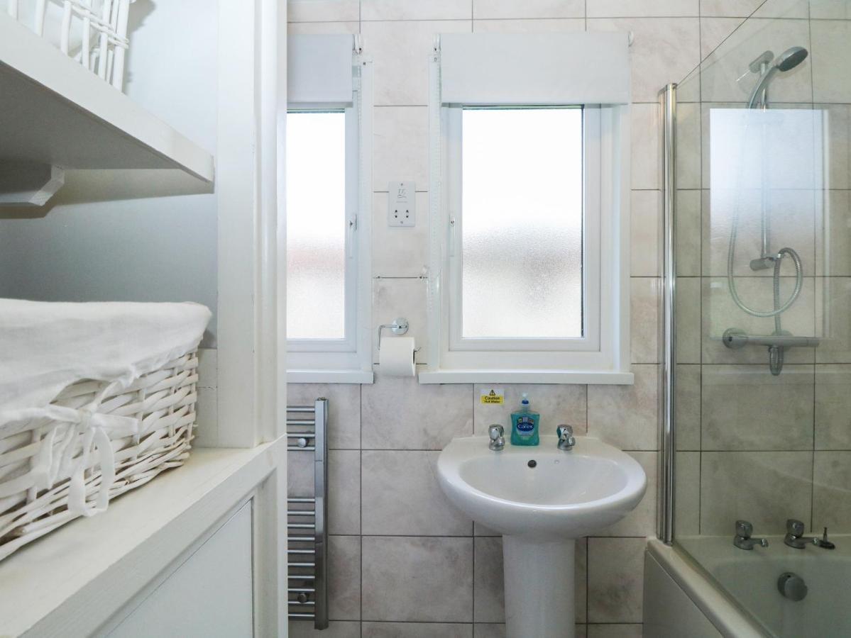 Miles Retreat Villa Hayle Bagian luar foto